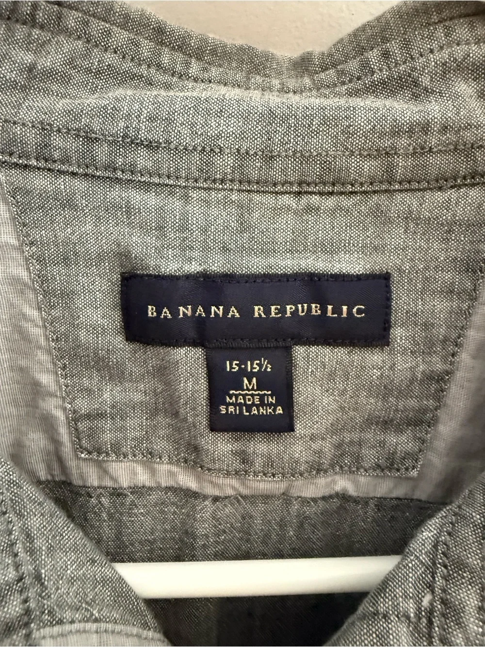 Banana Republic Men’s Heather Grey Long Sleeve Collared Button Up Shirt SZ M